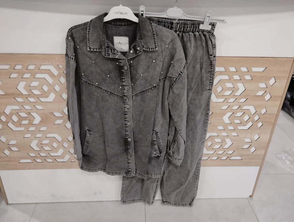 [869-106072-38] Two Piece Jeans Tracksuit Set - Grey (38)